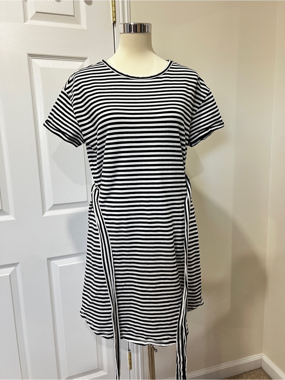 Lucky Brand Striped Shirt Dress Tie Waist Size Small Petite Loose Fit White/Blac - Picture 4 of 12